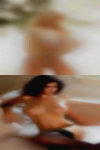 Swingers women looking in Kingwood for men TX.